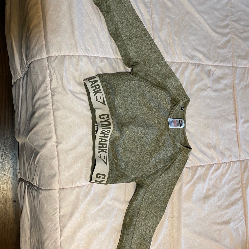 Workout shirt